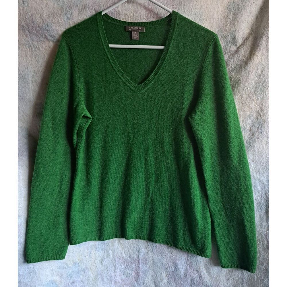 Cashmere Kelly Green V Neck Sweater, Sz M